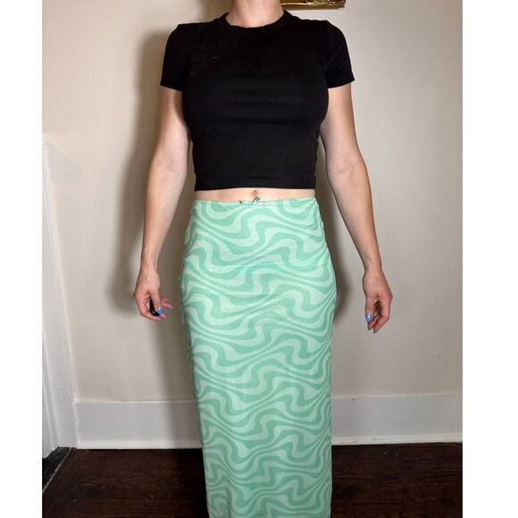 Urban Outfitters Green Swirly Midi Skirt Size Small - Picture 1 of 9